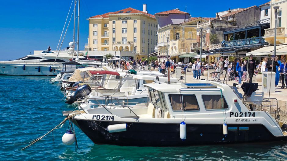 Kavana Morning Cup, Trogir